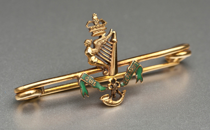 Irish Gold Sweetheart Brooch - Royal Ulster Rifles