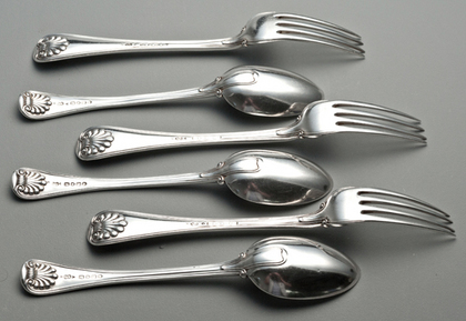 Rare Military Shell Pattern Flatware (3 Tableforks, 3 Dessertspoons) - Old English Military Thread & Shell