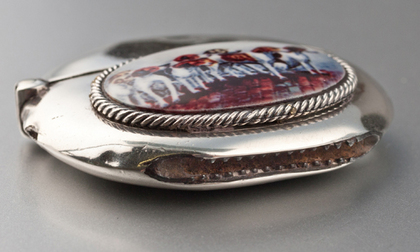 Antique Silver and Enamel Vesta Case - English Foxhounds