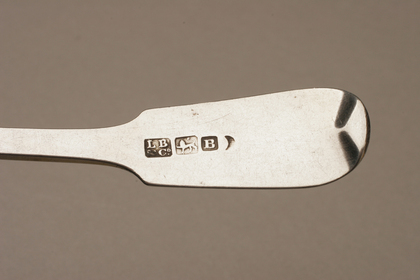 Indian Colonial Silver condiment spoon