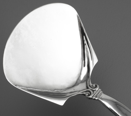 Kay Bojesen Art Nouveau Silver Server  -830S