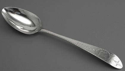Irish Silver Bright Cut Celtic Point Tablespoon - John Shiels, Dublin Star