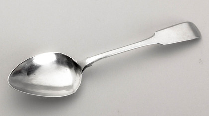 Daniel Beets Cape Silver Dessertspoon - Unrecorded Hallmarks, Bird Punch (1)