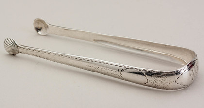 Irish Georgian Silver Bright Cut Silver Sugar Tongs - Dublin Bow, Benjamin Tait