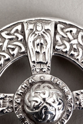 Iona Silver Prioress Anna Disc & Shield Brooch - Alexander Ritchie
